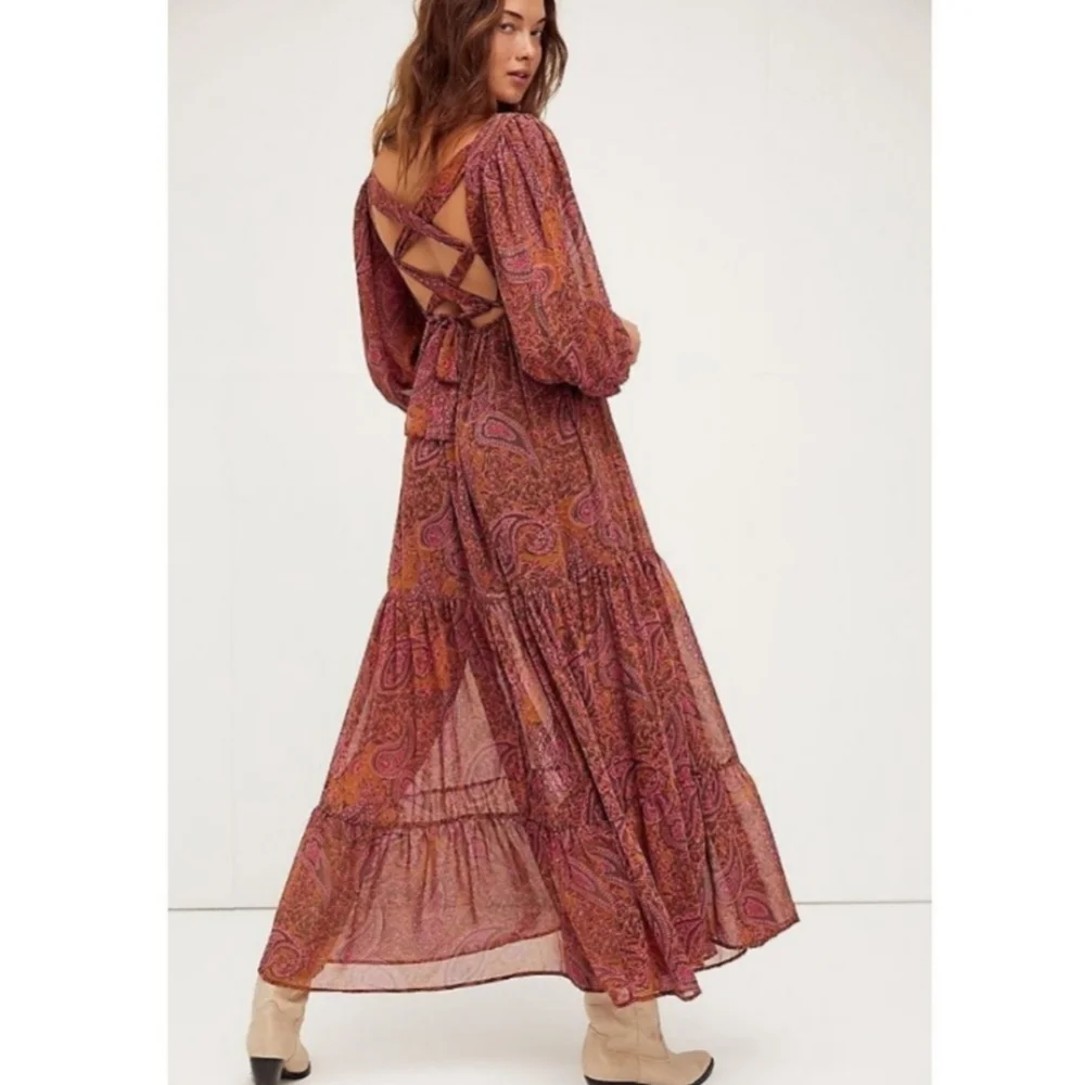 Free People reposhing this
